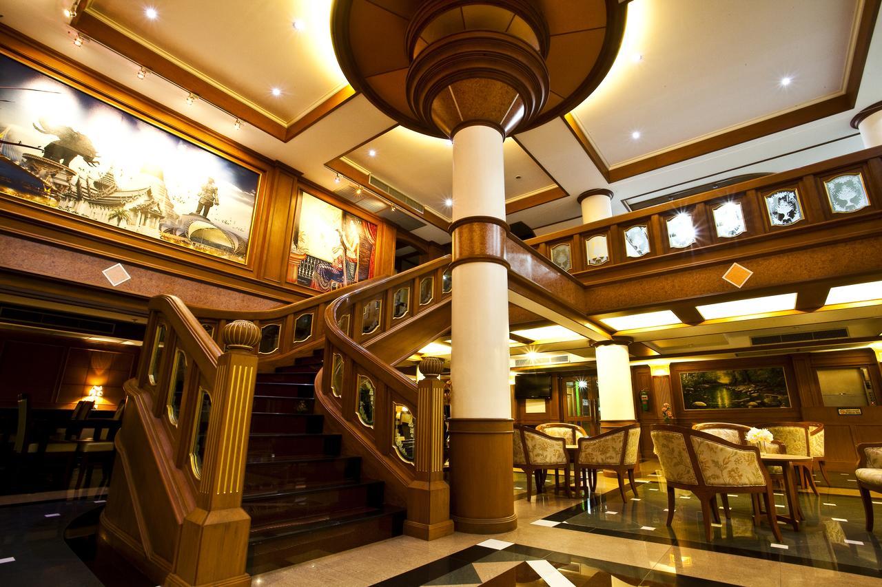 Zaza Hotel Samut Prakan Esterno foto