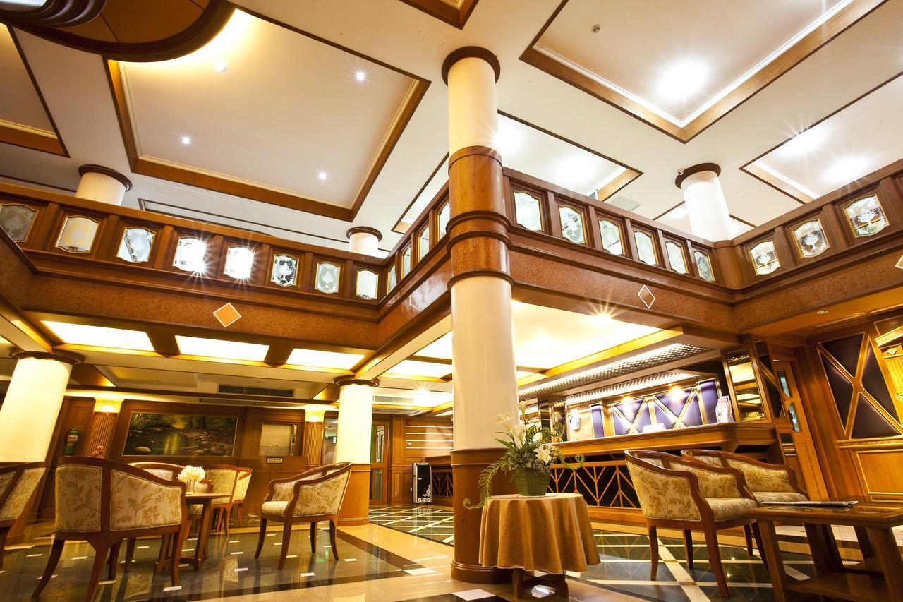 Zaza Hotel Samut Prakan Esterno foto