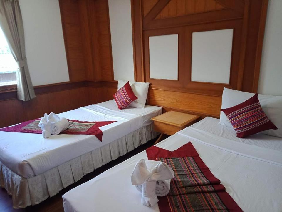Zaza Hotel Samut Prakan Esterno foto